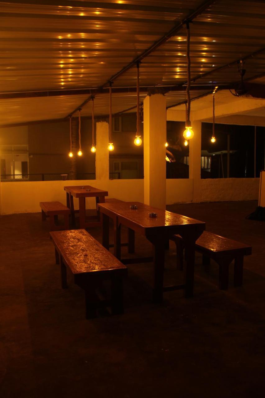 Aerostel - Backpacker'S Hostel In Goa Calangute Exterior photo